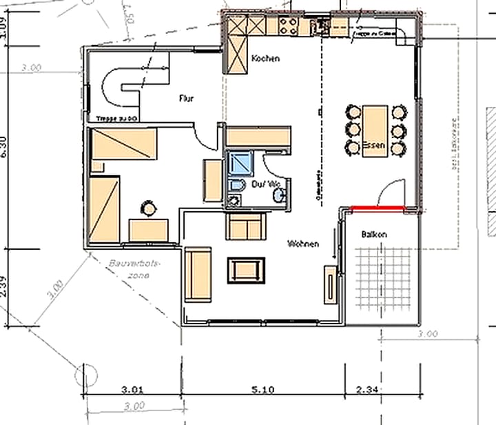 Grundriss des Obergeschosses mit Küche, Essbereich, Wohnraum und Balkon